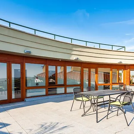 Sandor Hotel 4*