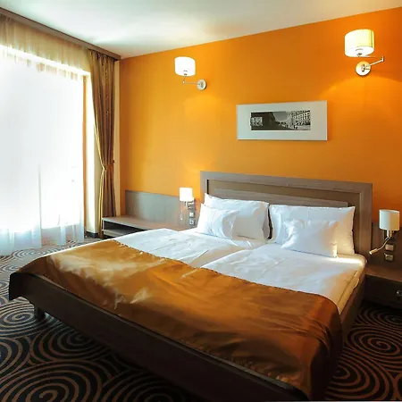Sándor Hotel 4*