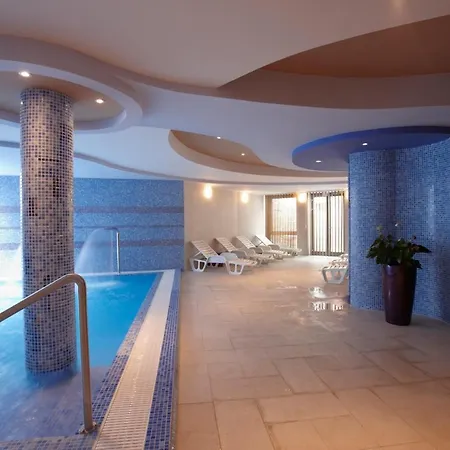 Sandor Hotel